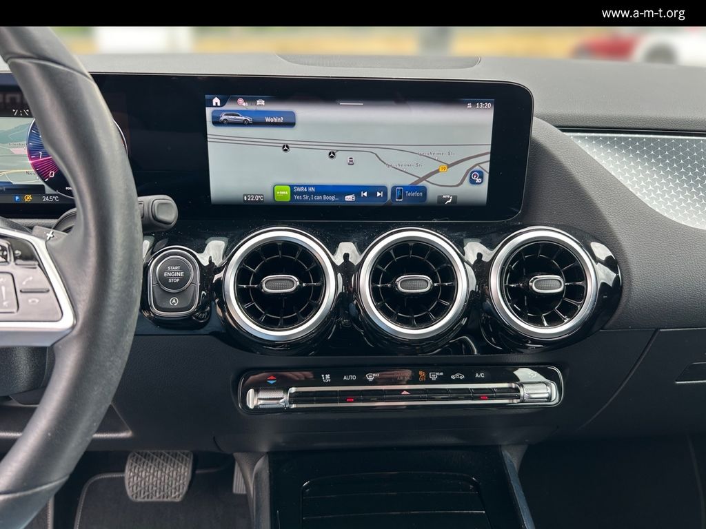 MERCEDES-BENZ B 200