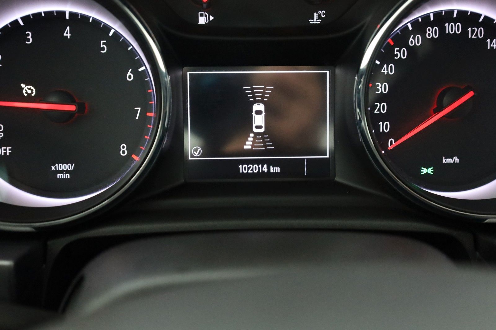 Fahrzeugabbildung Opel Astra K Lim. 5-trg. Edition Navi,LED,SH,PDC