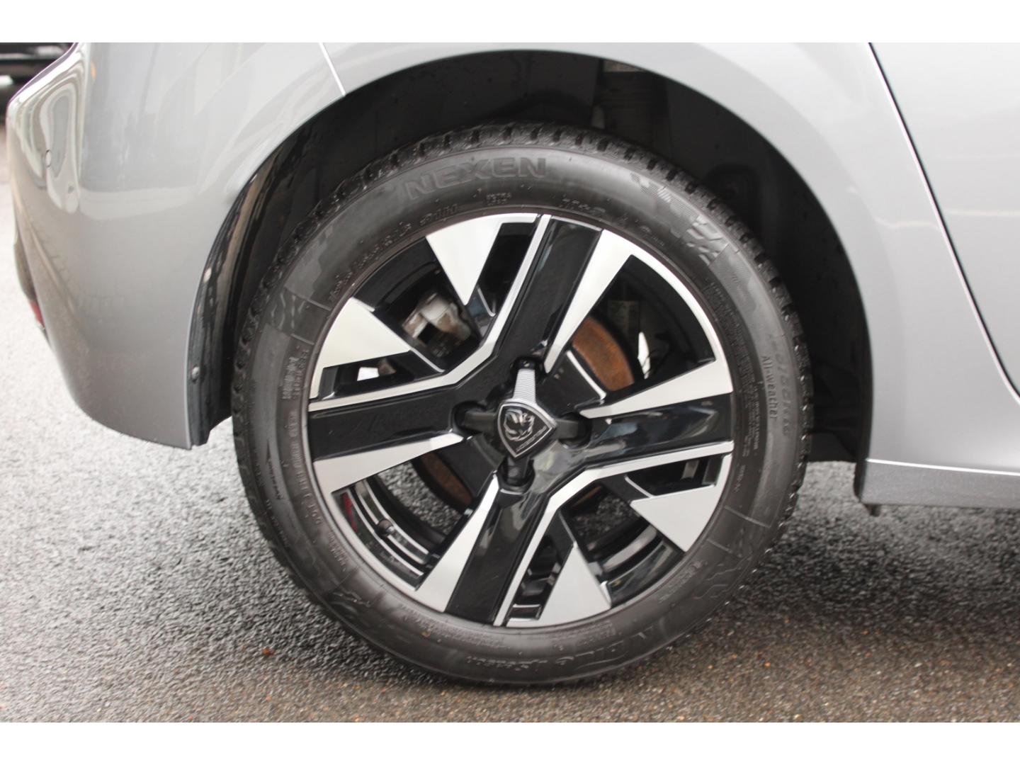 Peugeot 208 Allure PureTech 100 5türig *scheckheftgepfle