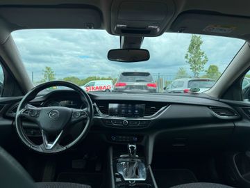 Opel Insignia - 10