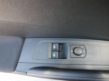 Skoda Fabia - 10