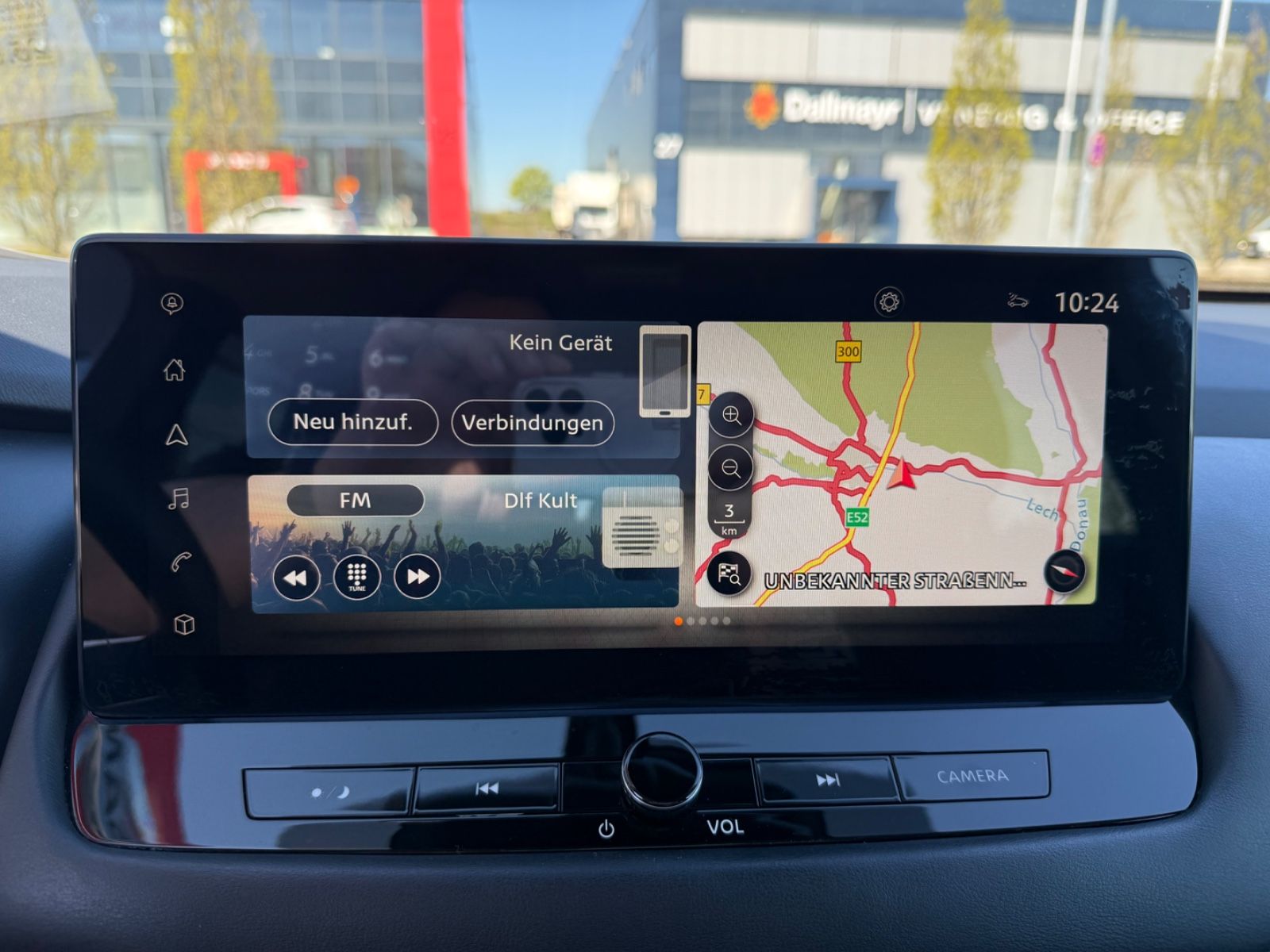 Fahrzeugabbildung Nissan Qashqai N-Connecta 360° Kamera, Navi, Winterpa.