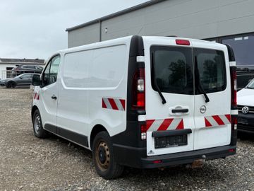 Opel Vivaro - 4
