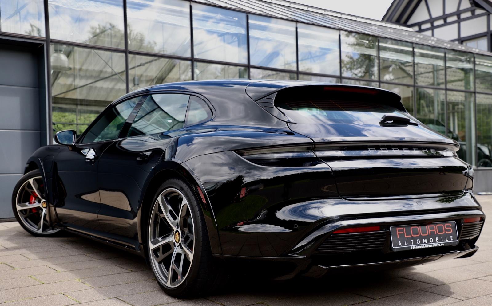 Porsche Taycan Cross Turismo 4S LUFTFEDERUNG