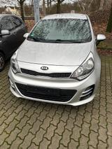 Kia Rio 1.4 Dream-Team Edition - gebrauchte Kia Rio aus dem Jahr 2016