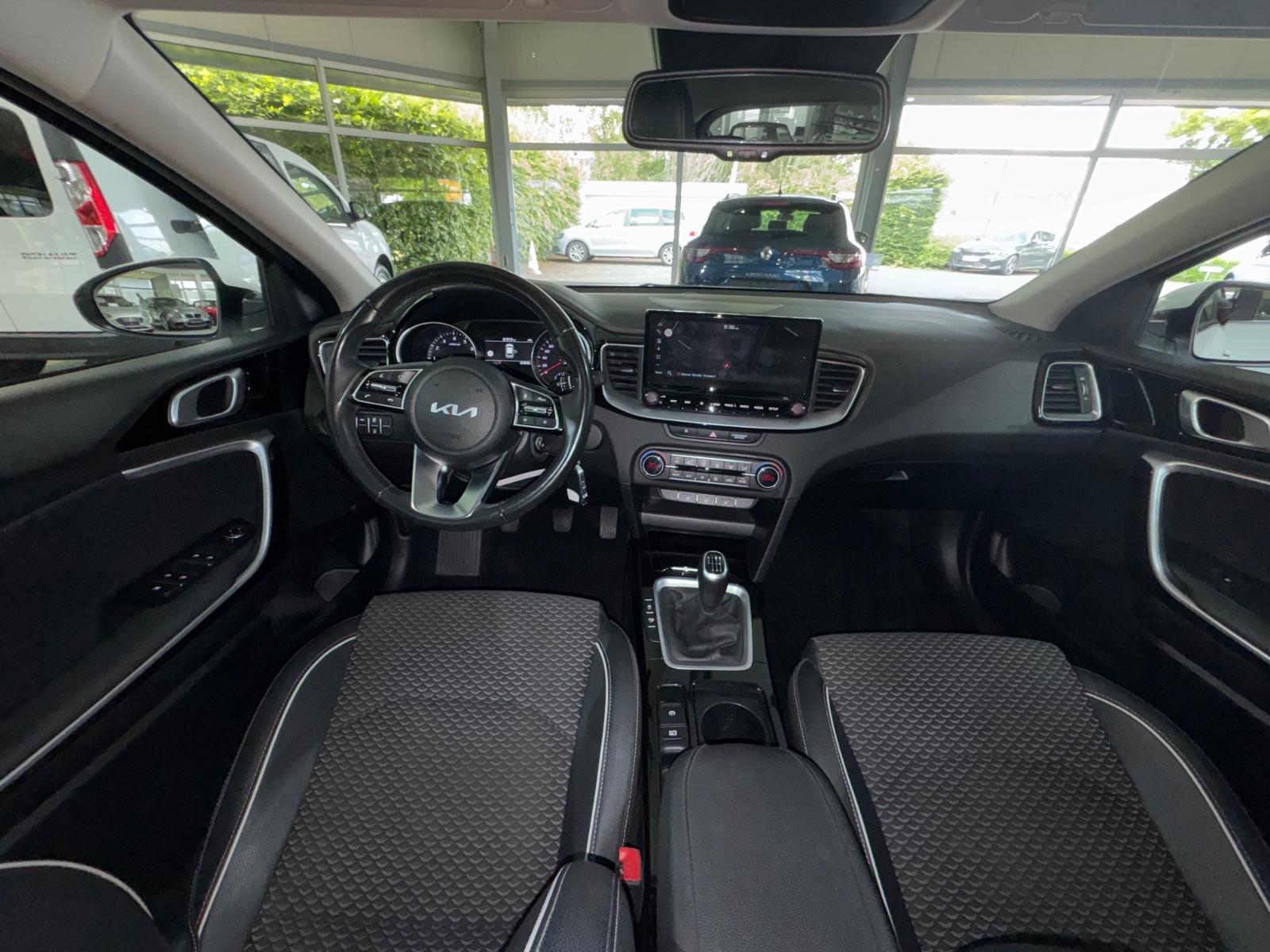 Kia XCeed 1.5T JBL Sound Edition AHK LED Navi RfK
