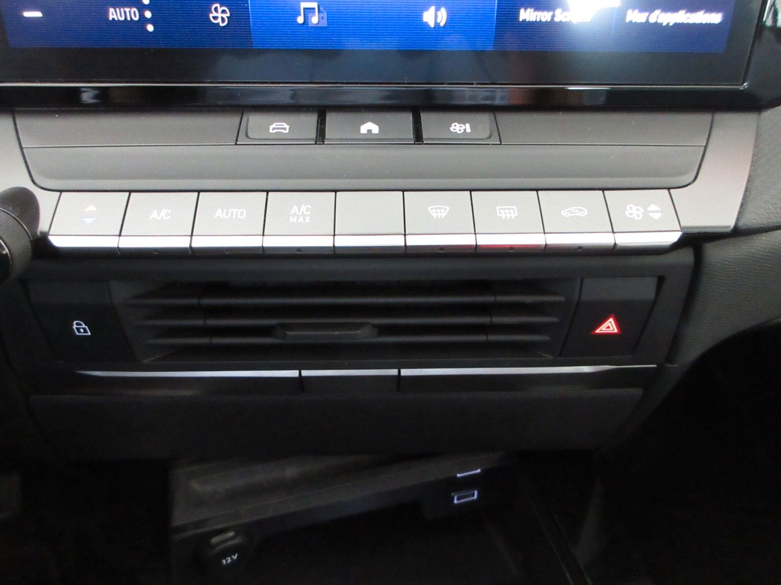 Fahrzeugabbildung Opel Astra L Lim. LED/NAVI/PDC/R´CAM/ALU
