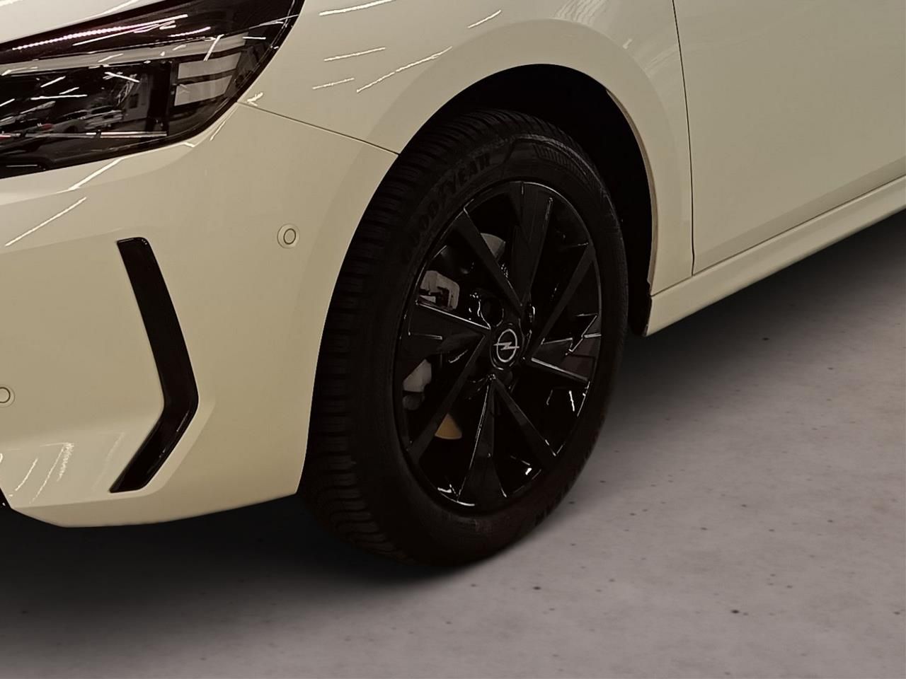 Fahrzeugabbildung Opel Corsa F 1.2 Turbo GS AT