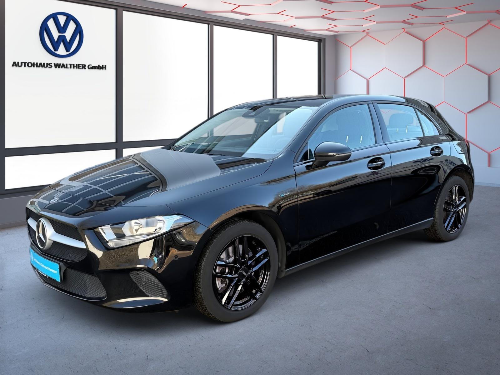 Mercedes-Benz A250 E