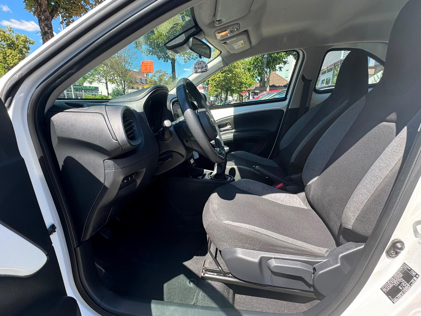 Toyota Aygo X Play Klima Kamera Multi Allwetterreifen