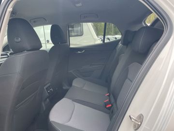 Skoda Fabia IV 1.0 MPI Tour *2xPDC*Bi-LED*CAM*DAB*TEL*