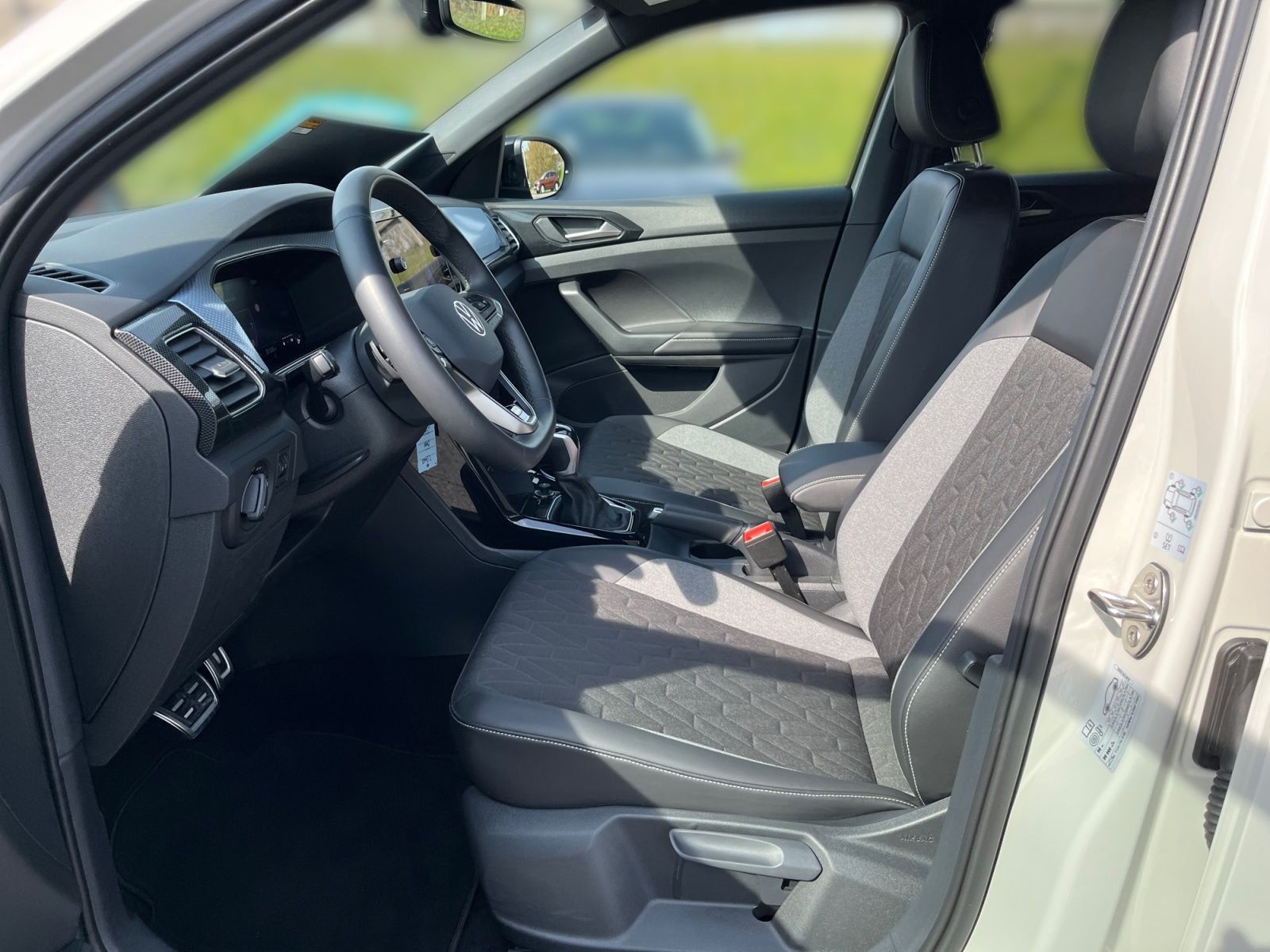 Volkswagen T-Cross - Bild 14