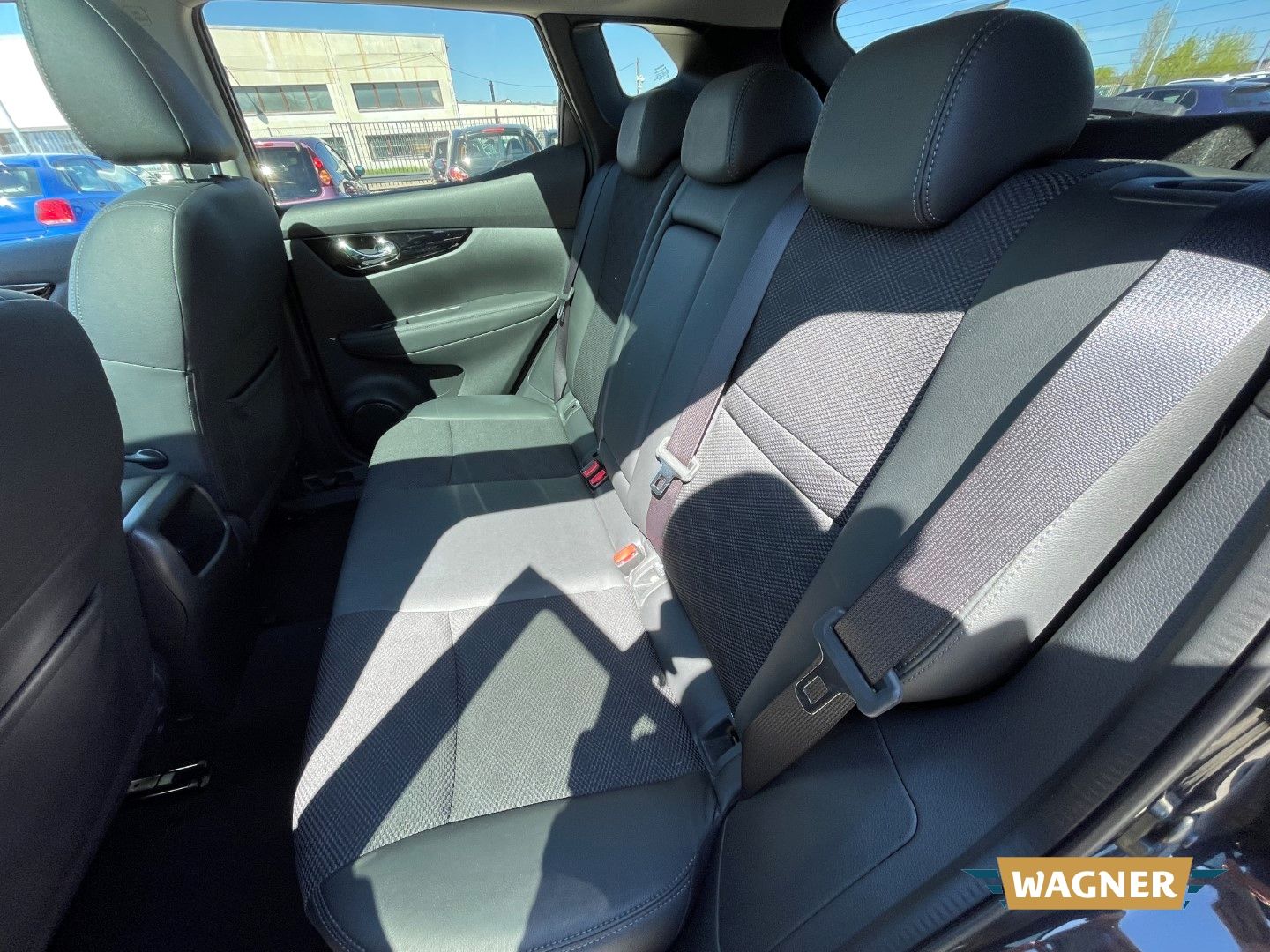 Fahrzeugabbildung Nissan Qashqai N-Connecta Automatik Tempomat