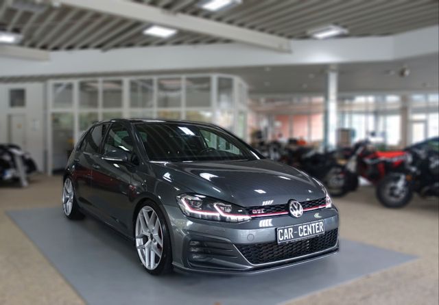 Volkswagen Golf VII GTI Performance; NAV/ KAM/ StndHz/DYN/