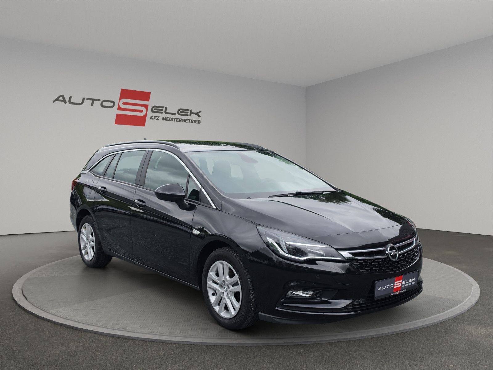 Fahrzeugabbildung Opel Astra K Sports Tourer Edition*NAVI*TEMPOMAT*PDC