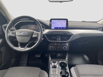 Ford Focus - 10