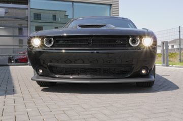 Dodge Challenger - 3