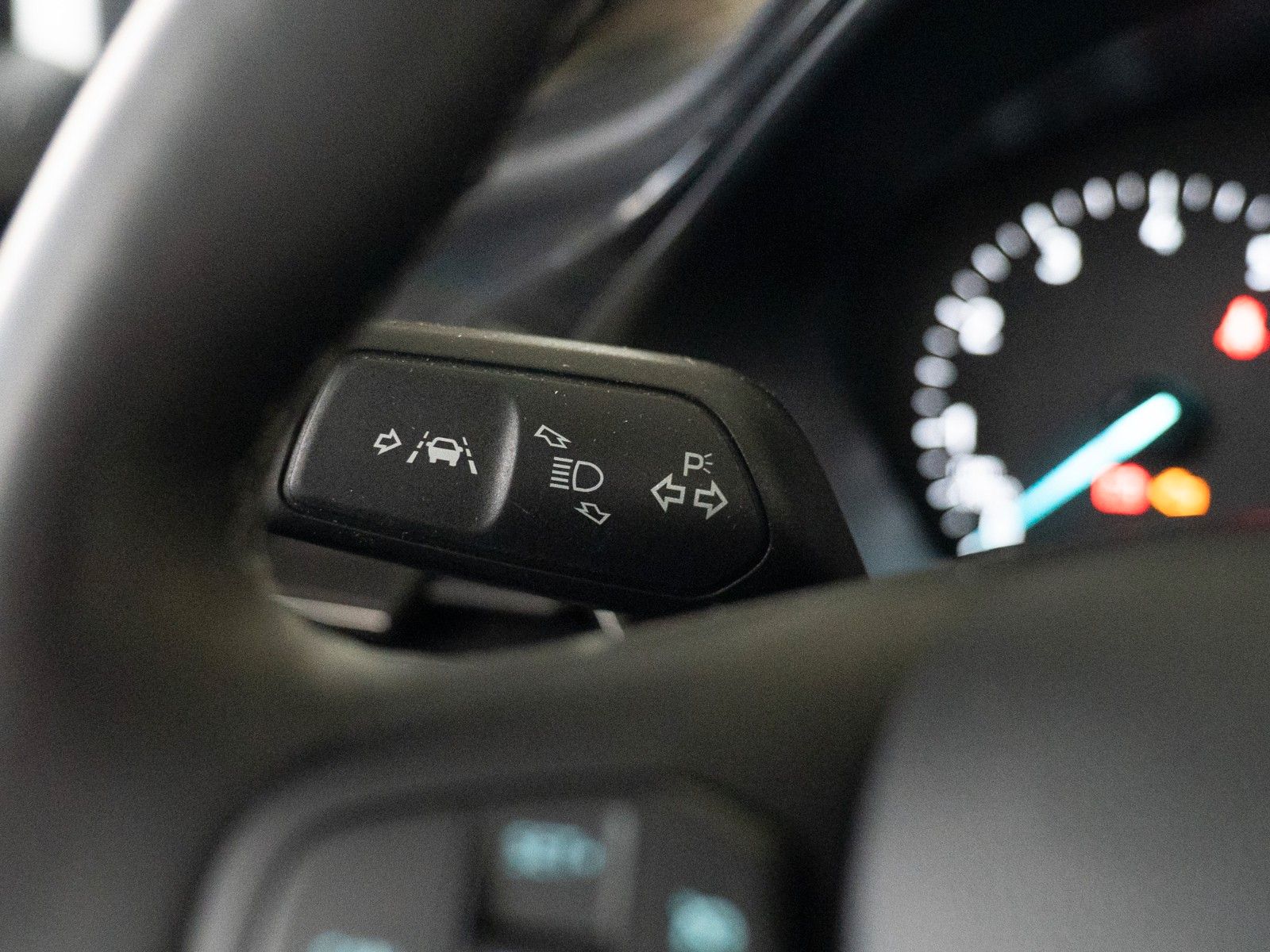 Fahrzeugabbildung Ford Puma Titanium WINTER-P/KAMERA/LED/NAVI/DAB