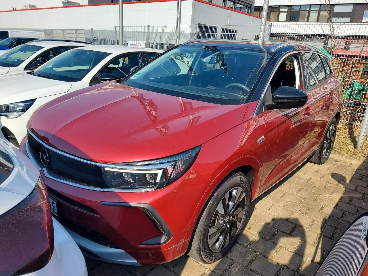 Fahrzeugabbildung Opel Grandland (X) 1.6 PHEV ULTIMATE NAVI/LED/KAMERA