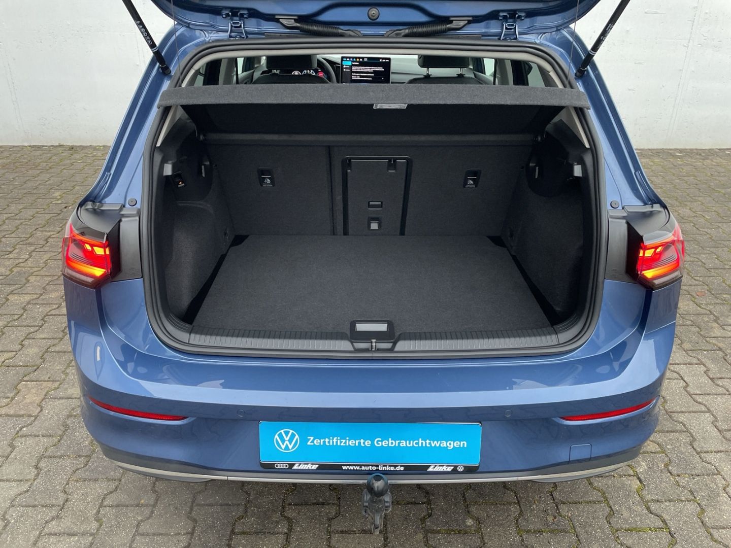 Golf VIII 1.5 eTSI DSG Goal AHK/Kamera/IQ.Light/