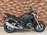 BMW R 1200 R Exclusive - BMW NAKED BIKE
