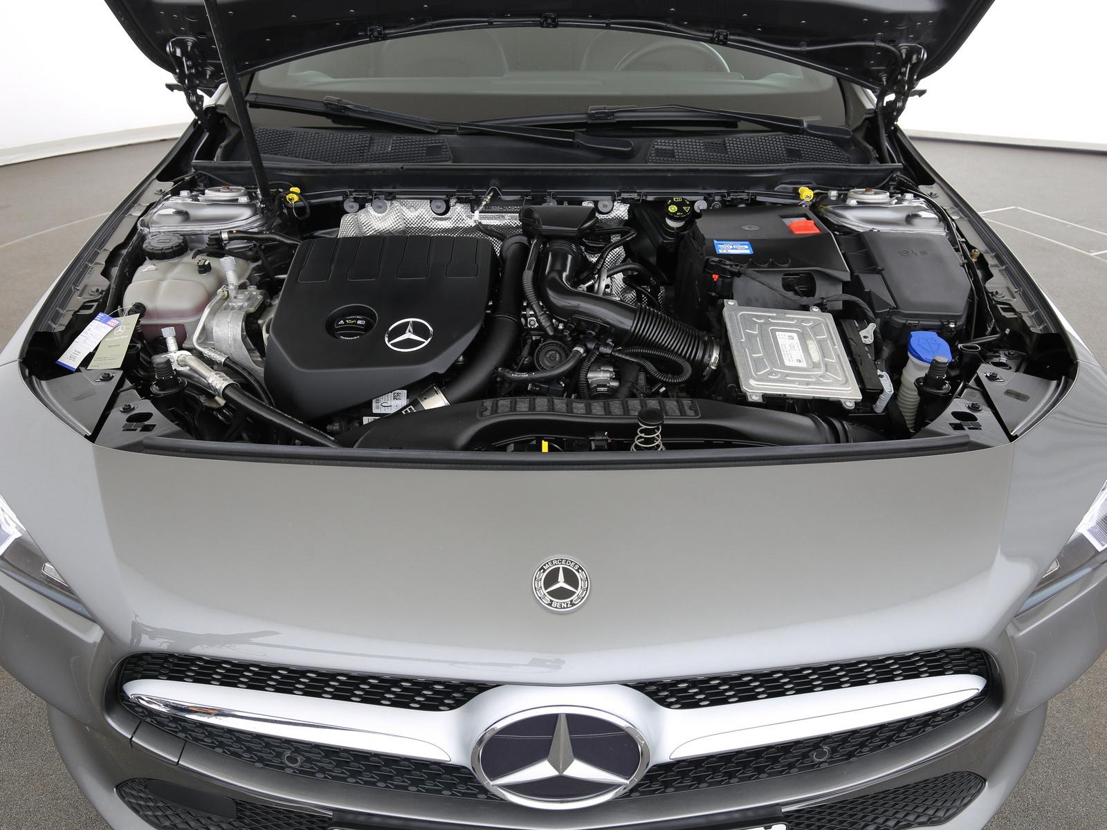 Mercedes-Benz CLA 180 LED Navi AHK ACC Alufelg, миниатюра 30