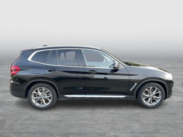 BMW X3 20d xDrive xLine ACC NAVI AHK PANOR. HEAD-UP foto 5