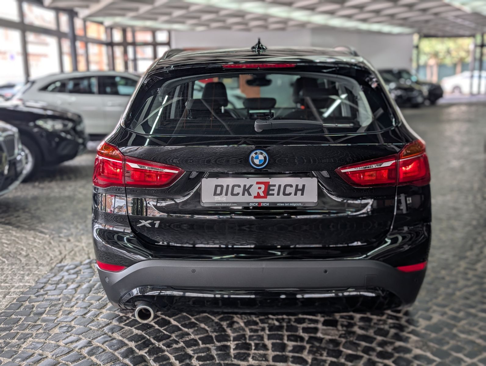 Fahrzeugabbildung BMW X1 xDrive 25e Advantage AHK LED APP VIRT SoH 87%