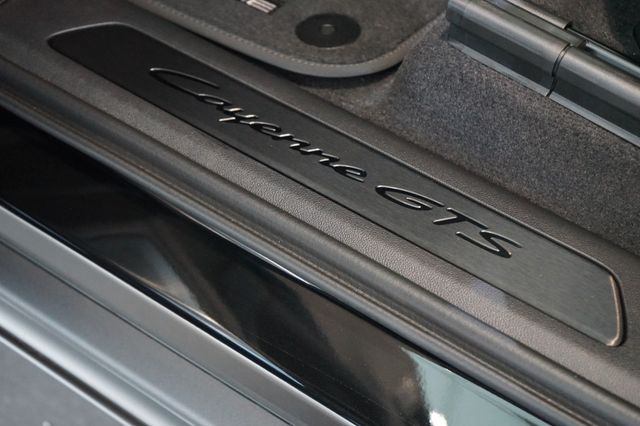 Porsche Cayenne GTS Coupé | Leichtbau Sport-Paket Porsche Cayenne GTS Coupé | Leichtbau Sport-Paket