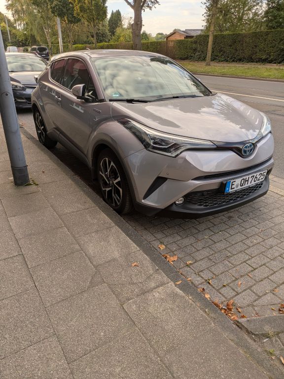 Image of Toyota C-HR