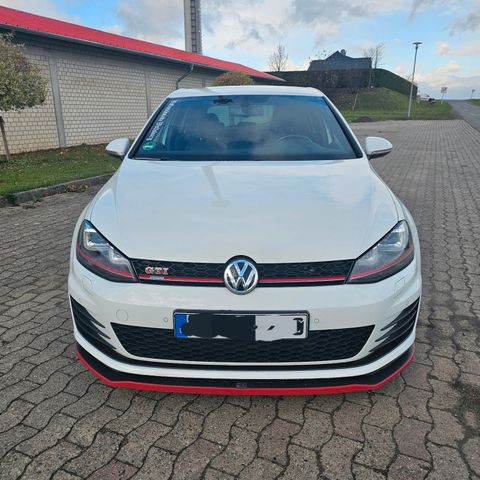 Volkswagen Golf 2.0 TSI DSG BMT GTI Performance GTI Per...