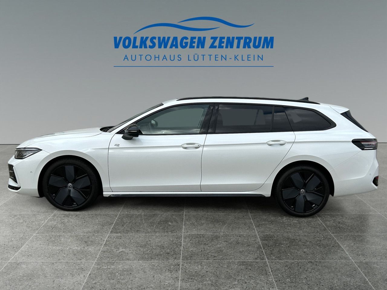 Volkswagen Passat Variant 2.0 TDI DSG R-Line DCC HUD NAVI foto 3