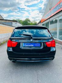 BMW 320 - 5