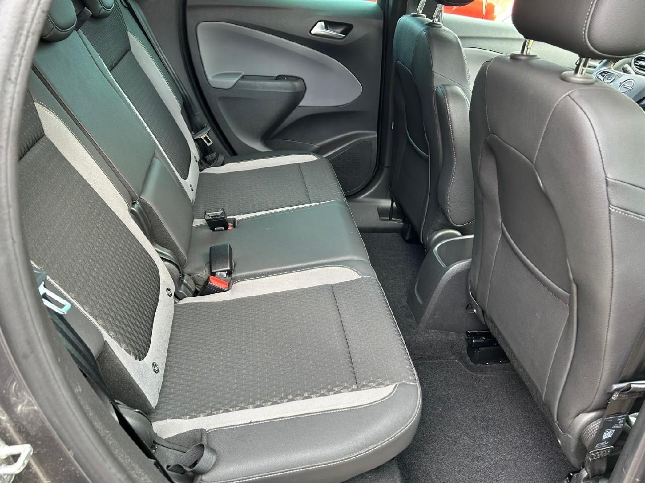 Fahrzeugabbildung Opel Crossland Innovation