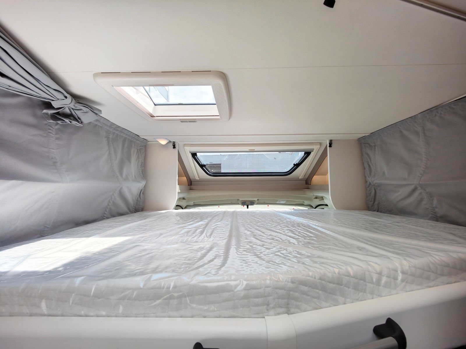 Fahrzeugabbildung Carado T-338  pro+ 2025 SUMMER SALE 8.808 € SPAREN