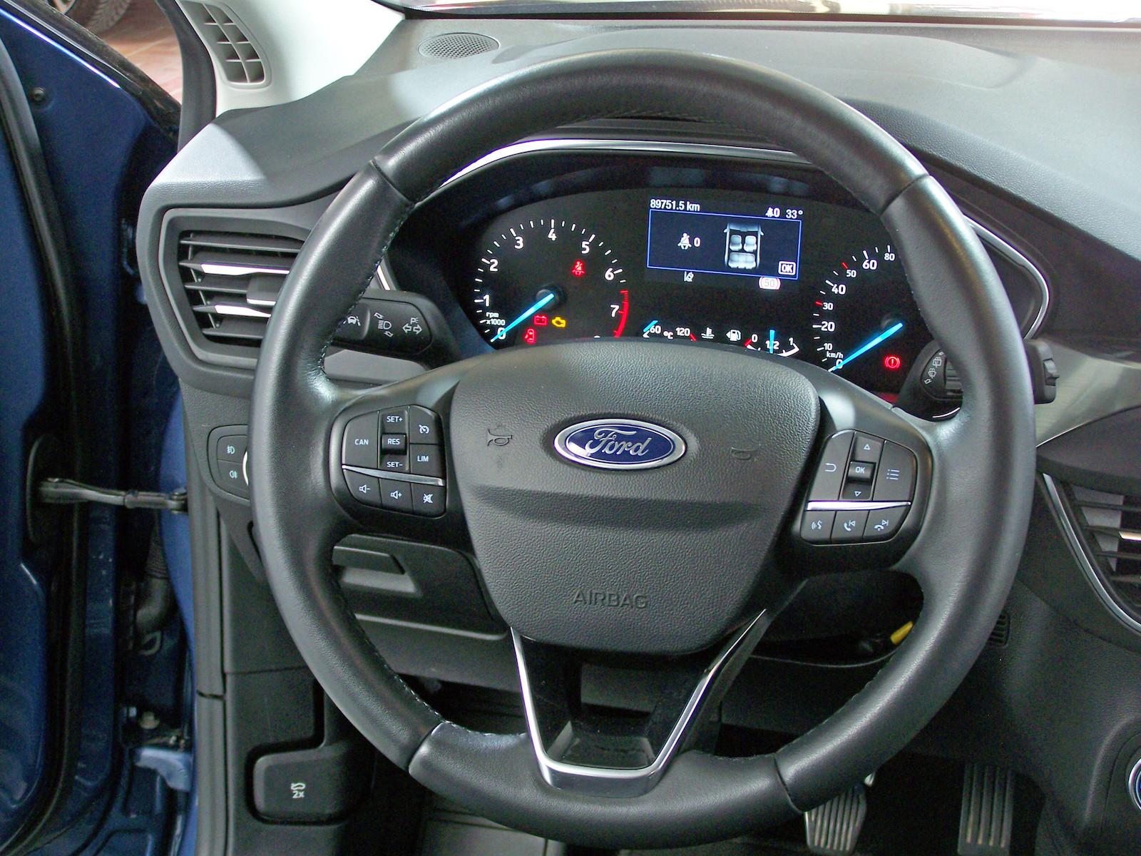 Ford Focus Fliessheck 1.0 EcoBoost Titanium NAVI+PDC