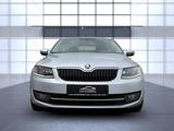 Skoda Octavia Lim. Elegance+BI-XENON+NAVI+PDC+TEMPOMAT - : Taxi, Limousine