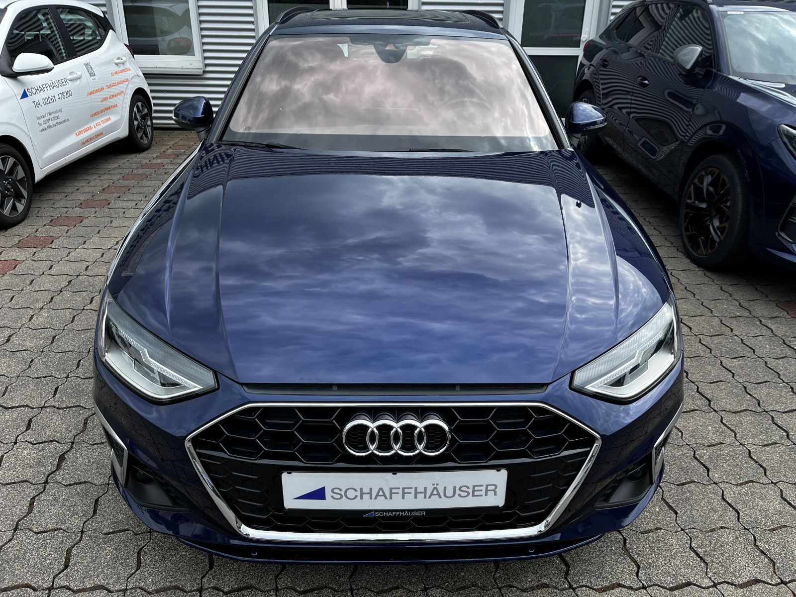 Fahrzeugabbildung Audi A4 Avant 40 TDI S line LED PANO NAVI SHZ KAM AHK