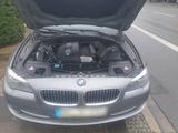 BMW Bmw f10 528 i - BMW 528: 528i F10
