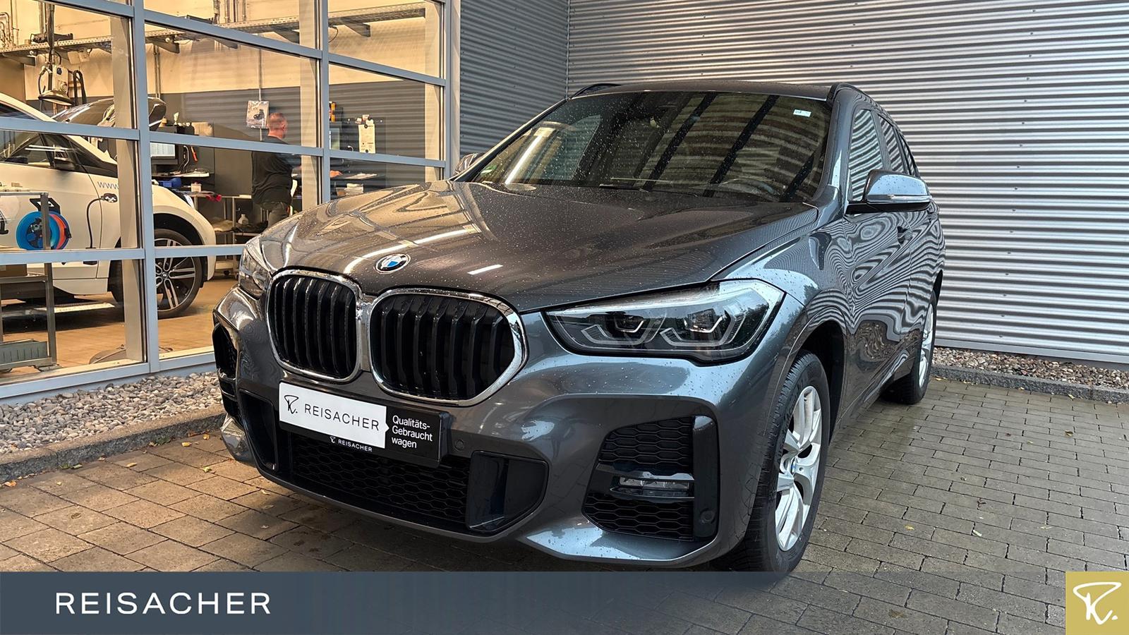 BMW X1 sDrive20i A Leder,PANO,M-Sport,HUD,LED