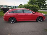Mercedes-Benz CLA 220 d Shooting Brake Urban  - Mercedes-Benz CLA 220 Shooting Brake aus 2016