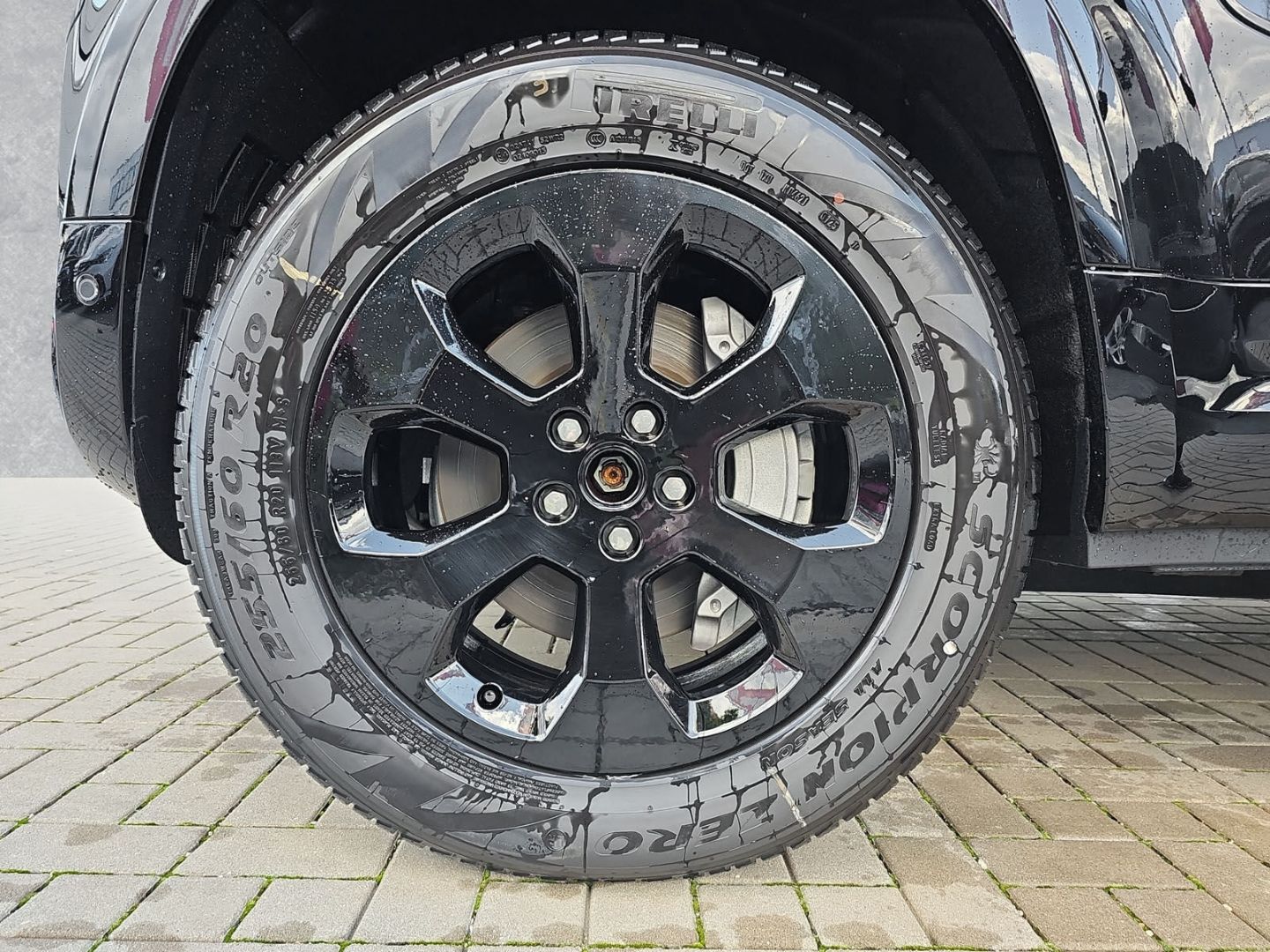 Land Rover Defender - Bild 10