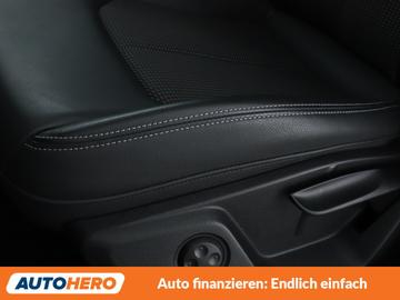 2025 AUDI SQ2 — миниатюра 30