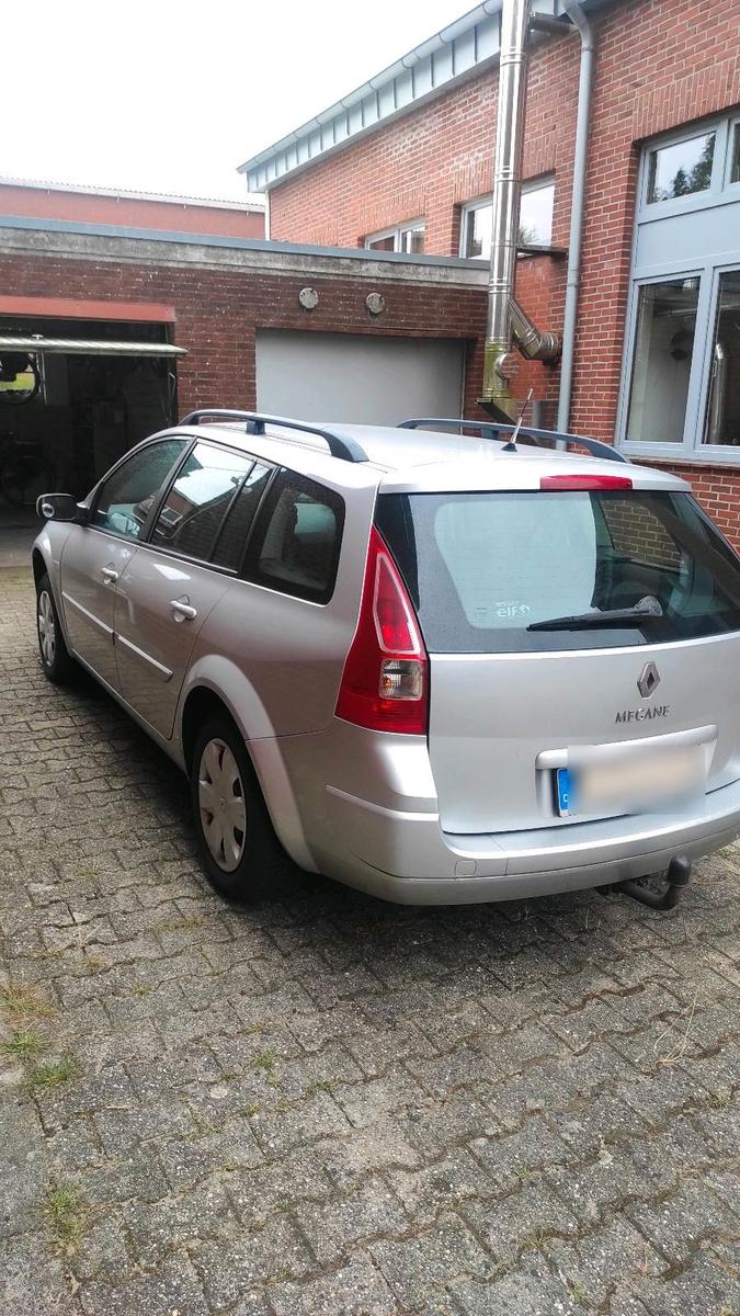 Renault Megane 2008 — engine 131 HP (96kW)