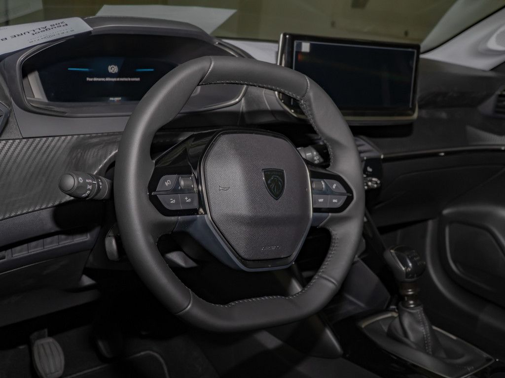 Peugeot 208 - Bild 9