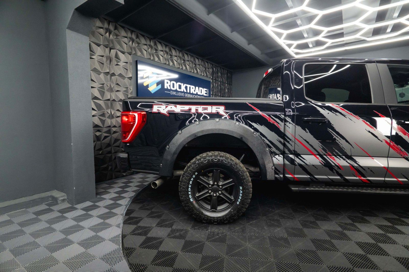 Fahrzeugabbildung Ford F150 3.5L V6 PowerBoost RAPTOR Twin-Turbo 4x4