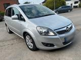 Opel Zafira/Tüv NEU/INSPEKTION NEU/7Sitzer... - Opel Zafira Gebrauchtwagen in Lübeck