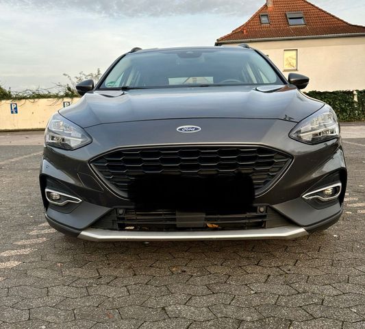 Ford Focus Active Turnier CarPlay Parkassi...