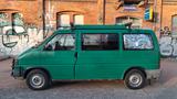 Volkswagen T4 Eigenbau-Camper, Motor neu, Solar, Hubdach - Wohnmobil oder -wagen Hubdach