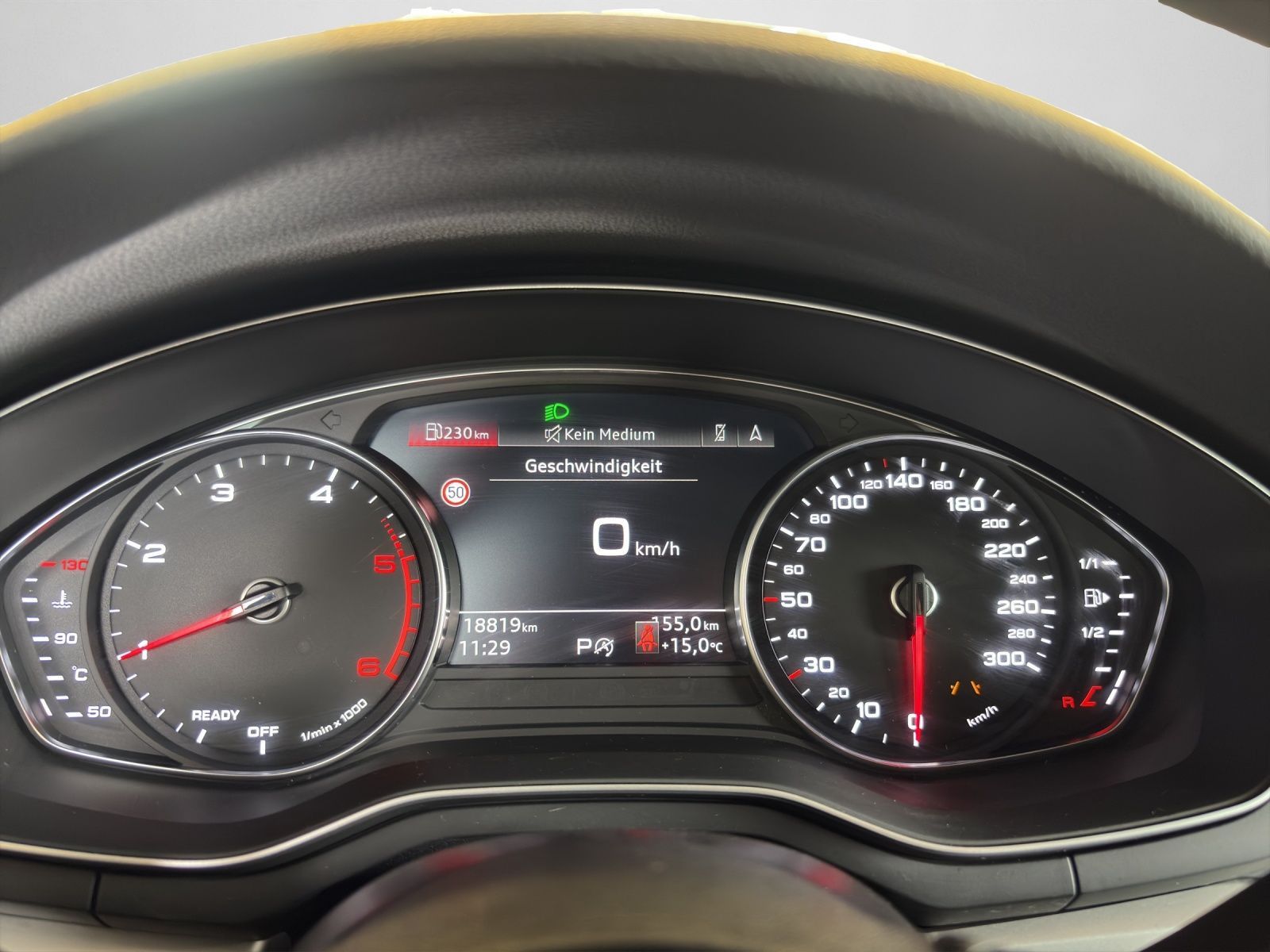 Audi A4 - Bild 11